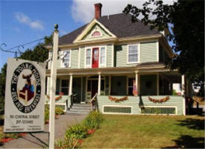 The Young House Bed And BreakfastMillinocket エクステリア 写真